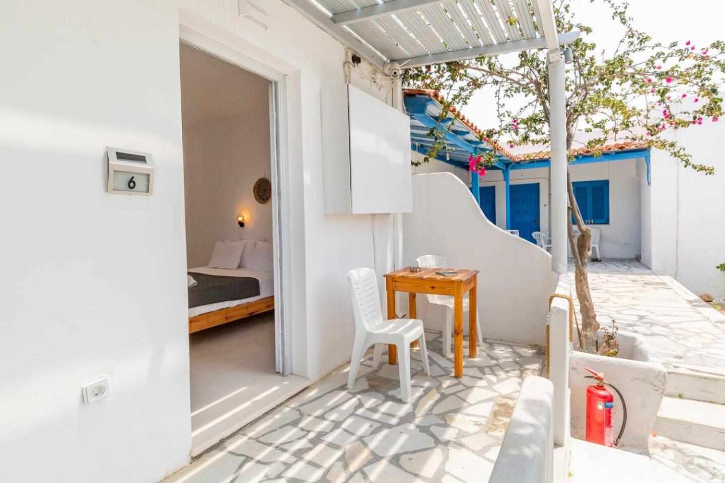 Naxos Beachwalk * Naxos City